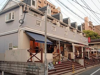 クレスト今泉