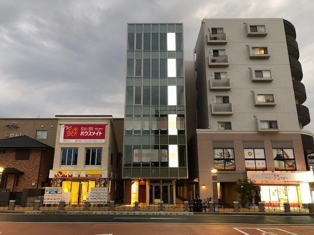 野仲ビル8号館