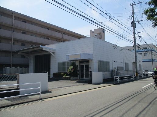 諸岡3丁目倉庫・事務所