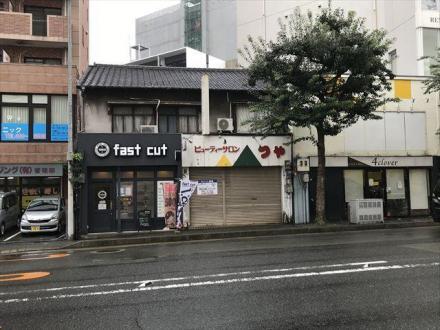 西新四丁目店舗