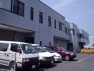 三弘エアポートビル