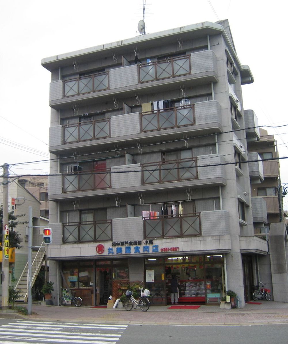 ファミールさつき