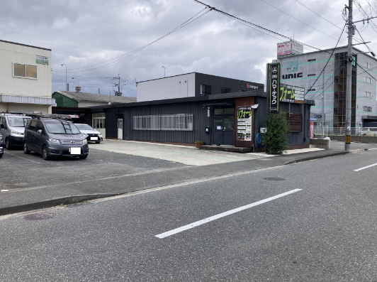 御笠川6丁目貸事務所