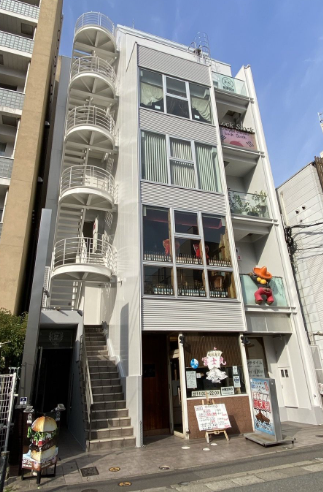 Ｔ’Ｓ ＳＱＵＡＲＥ大名