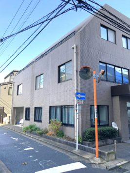 地行事務所