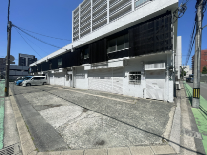 荒木駅南3倉庫