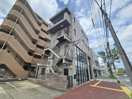 横手南町一木ビル