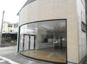 原田8丁目店舗