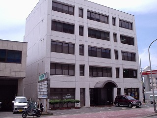 第一ヒラノビル