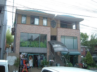 KAZビル